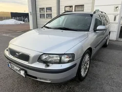 Begagnad 2004 Volvo V70 Business Edition Kombi | 25 900 kr (Lite dyr)