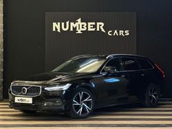 Svart Begagnad 2020 Volvo V90 Momentum Kombi | 129 900 kr