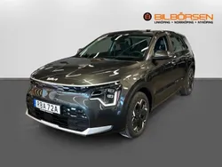 Interstellar gray metallic Begagnad 2024 Kia e-Niro SUV | 389 900 kr (Marknadspris)