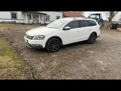 Vit Begagnad 2015 VW Passat Alltrack Kombi | 110 000 kr (Bra pris)