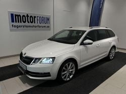 Vit Begagnad 2019 Skoda Octavia Kombi | 184 900 kr