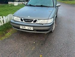 Begagnad 2002 Saab 9-3 Halvkombi | 5 000 kr (Marknadspris)