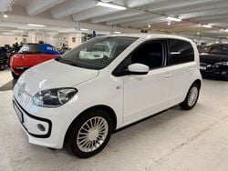 Vit Begagnad 2013 VW up! high up! Halvkombi | 59 900 kr (Marknadspris)