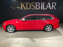 Röd Begagnad 2018 Volvo V90 R-Design Kombi | 289 500 kr (Marknadspris)