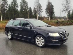 Svart Begagnad 2010 VW Passat Sportline Kombi | 39 000 kr (Marknadspris)