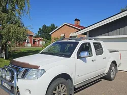 Vit Begagnad 2013 Nissan Navara Pickup | 160 000 kr (Dyr)
