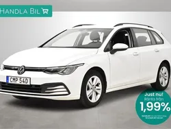 Vit Begagnad 2022 VW Golf VIII S Kombi | 249 900 kr (Marknadspris)