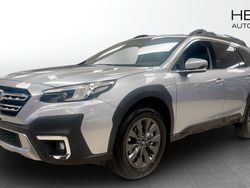 Grå (silver) Begagnad 2025 Subaru Outback SUV | 419 900 kr (Bra pris)