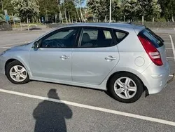 Silver Begagnad 2012 Hyundai i30 Halvkombi | 39 000 kr (Dyr)