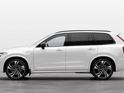 Vit Ny 2024 Volvo XC90 Ultra SUV | 899 900 kr (Marknadspris)