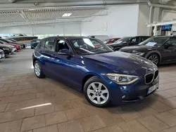 Blå (tiefsee blå metallic) Begagnad 2013 BMW 118 Halvkombi | 108 500 kr (Marknadspris)
