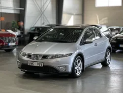 Silver Begagnad 2010 Honda Civic Sport Halvkombi | 99 900 kr (Lite dyr)