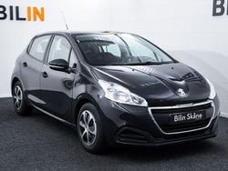 Mörkgrå (grå) Begagnad 2016 Peugeot 208 Halvkombi | 74 900 kr (Marknadspris)