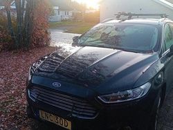Svart Begagnad 2014 Ford Mondeo Kombi | 15 000 kr