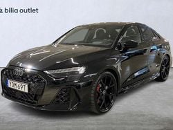 Svart Begagnad 2024 Audi RS3 Halvkombi | 719 900 kr (Dyr)
