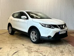 Vit Begagnad 2015 Nissan Qashqai SUV | 119 900 kr (Marknadspris)