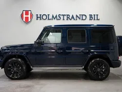 Mörkblå (blå) Begagnad 2023 Mercedes G500 Exclusive SUV | 1 699 900 kr