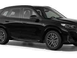 Svart (black sapphire metallic) Ny 2025 BMW X1 Comfort Edition SUV | 661 000 kr