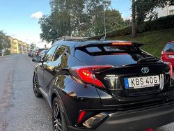 Begagnad 2019 Toyota C-HR SUV | 245 000 kr