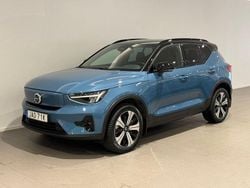 Blå Begagnad 2022 Volvo XC40 Plus SUV | 349 500 kr