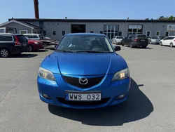 Blå Begagnad 2005 Mazda 3 Exclusive-Line Sedan | 24 900 kr (Bra pris)