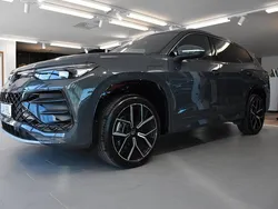 Grå Ny 2025 VW Tayron R-line Edition SUV | 720 400 kr