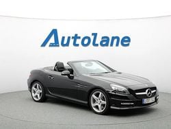 Obsidiansvart metallic Begagnad 2011 Mercedes SLK250 AMG Cab | 259 900 kr