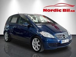 Blå Begagnad 2012 Mercedes A160 Classic Halvkombi | 39 900 kr (Marknadspris)