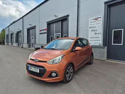 Orange Begagnad 2014 Hyundai i10 Premium Halvkombi | 59 900 kr (Marknadspris)
