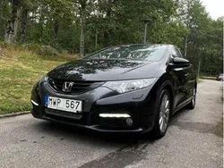 Svart Begagnad 2012 Honda Civic Executive Halvkombi | 67 250 kr (Bra pris)