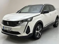 Vit Begagnad 2023 Peugeot 3008 GT | 210 000 kr (Marknadspris)