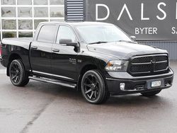 Svart Begagnad 2021 Dodge Ram Pickup | 399 000 kr