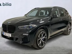 Svart Begagnad 2021 BMW X5 M Sport SUV | 624 000 kr (Marknadspris)