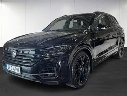 Svart Begagnad 2021 VW Touareg R SUV | 609 000 kr (Bra pris)