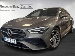Mörkgrå Begagnad 2024 Mercedes CLA200 Shooting Brake AMG Kombi | 399 000 kr (Marknadspris)