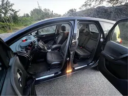Svart Begagnad 2011 Opel Meriva Enjoy Minibuss | 25 000 kr (Bra pris)