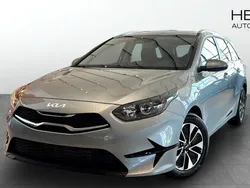 Grå (silver) Ny 2025 Kia Ceed Sportswagon Kombi | 254 655 kr (Bra pris)