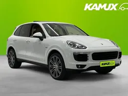 Vit Begagnad 2016 Porsche Cayenne Platinum Edition SUV | 359 900 kr