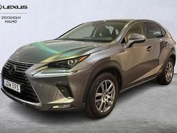 Grå Begagnad 2019 Lexus NX300h Executive Line SUV | 329 000 kr (Marknadspris)