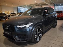 Grå Begagnad 2022 Volvo XC90 Pro SUV | 629 000 kr (Marknadspris)