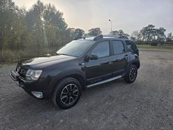 Svart Begagnad 2017 Dacia Duster Black Shadow SUV | 99 000 kr (Lite dyr)