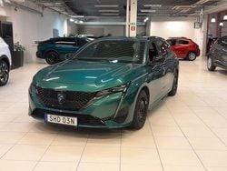 Blå Begagnad 2024 Peugeot 308 GT Kombi | 249 900 kr (Marknadspris)