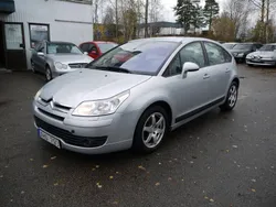 Silver Begagnad 2006 Citroën C4 Halvkombi | 29 000 kr (Marknadspris)