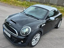 Svart Begagnad 2012 Mini Cooper S Coupé Sportkupé | 80 000 kr