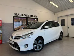 Vit Begagnad 2015 Toyota Verso Edition Minibuss | 116 000 kr (Marknadspris)