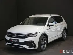Vit Begagnad 2022 VW Tiguan Allspace R-line SUV | 329 900 kr (Marknadspris)