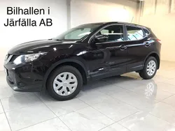 Lila Begagnad 2014 Nissan Qashqai SUV | 104 900 kr (Marknadspris)