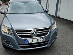 Grå Begagnad 2010 VW Tiguan Sportline SUV | 55 000 kr (Bra pris)