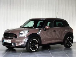 Brun Begagnad 2011 Mini Cooper S Countryman Chili SUV | 149 000 kr (Marknadspris)
