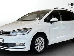 Vit (white) Begagnad 2017 VW Touran Minibuss | 199 900 kr (Bra pris)